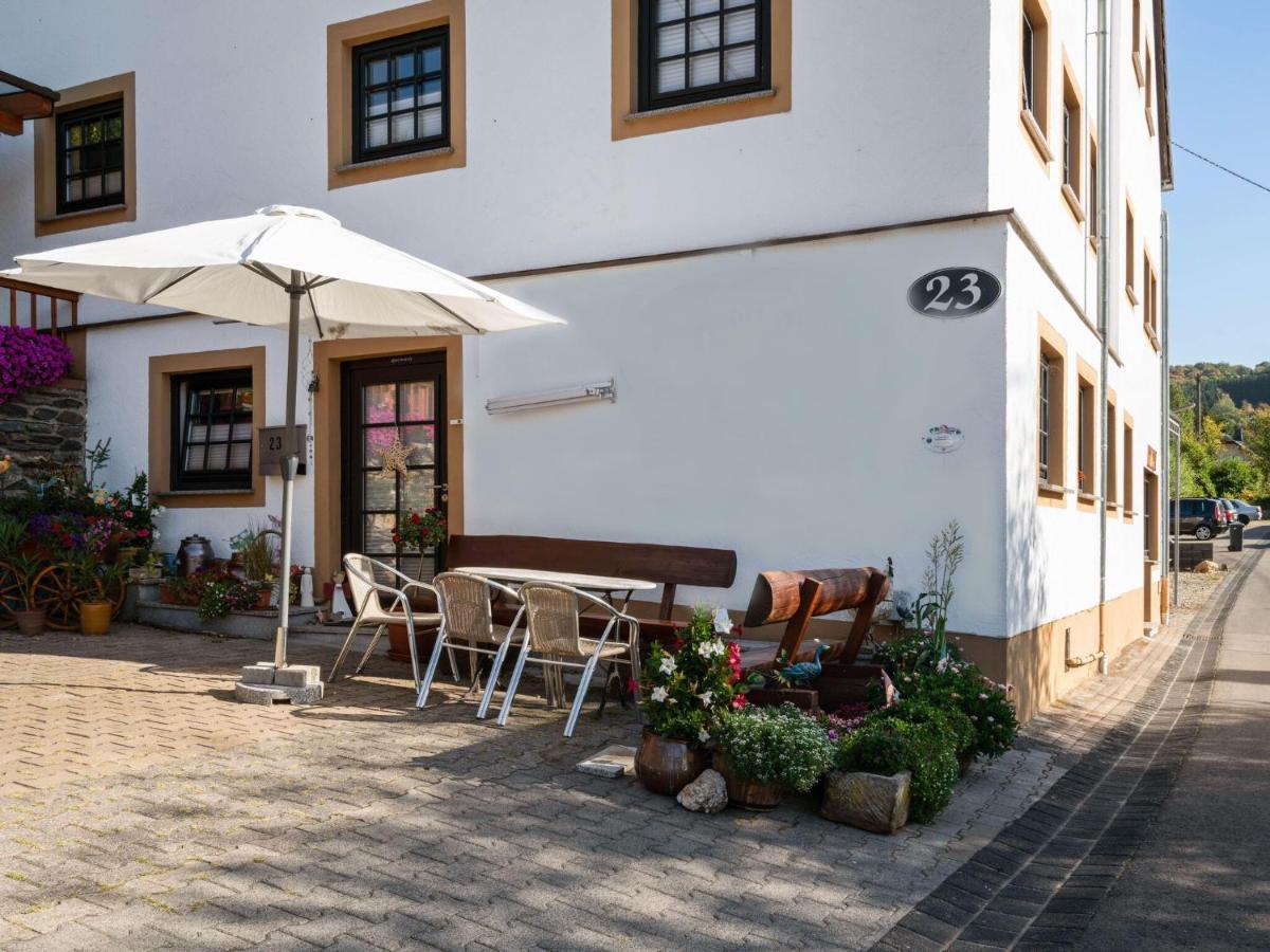 Beautiful Apartment In Merschbach With Garden ภายนอก รูปภาพ